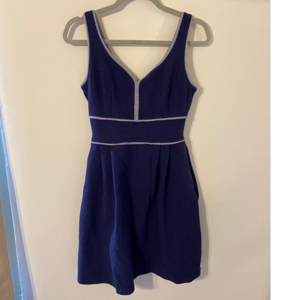 Maison Jules Junior’s Navy sailor inspired dress - Picture 2 of 3